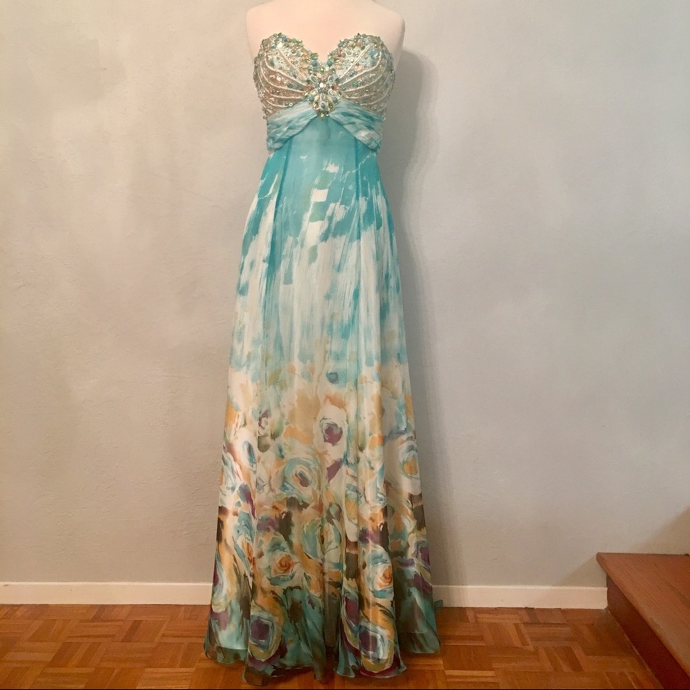 Formal Fen Festive Crush Prom Dress